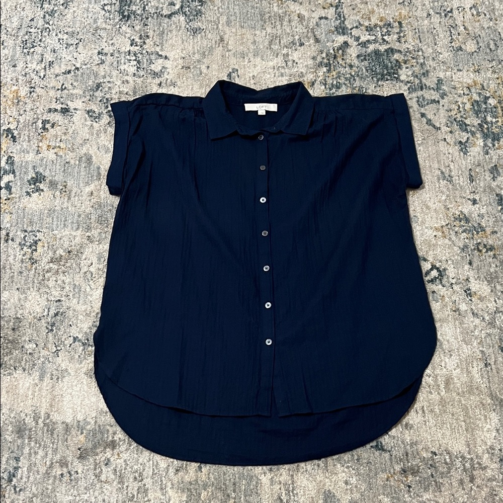 Loft SZ L Navy button down Cotton Shirt